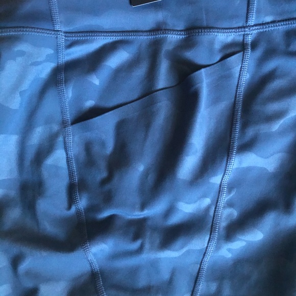 NWT- Xersion Ankle Leggings Plus - Picture 4 of 9